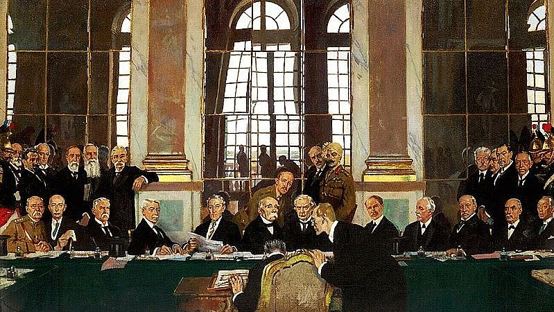 Vertragsunterzeichnung in der Spiegelgalerie des Schlosses von Versailles am 28.Juni 1919 Bild: William Open, Reproduktion, gemeinfrei Verlinkung zu Der Friedensvertrag von Versailles