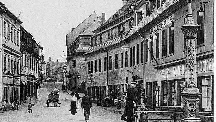 Kaufhaus Schocken in Frankenberg, Kunstverlag Brück&Sohn Meißen, Wikimedia Commons Verlinkung zu Juden in Sachsen vor 1933
